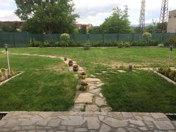Фото номера Трехместный номер Делюкс Гостевой дом Guest House Hasiendata г. Павел-Баня 3