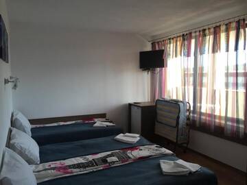 Фото номера Трехместный номер Делюкс Гостевой дом Guest House Hasiendata г. Павел-Баня 17