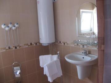 Фото номера Двухместный номер с 2 отдельными кроватями Гостевой дом Villa Gamma г. Павел-Баня 4